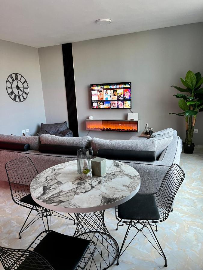 Lift @vollga With Bbq And Patio Apartment Durres